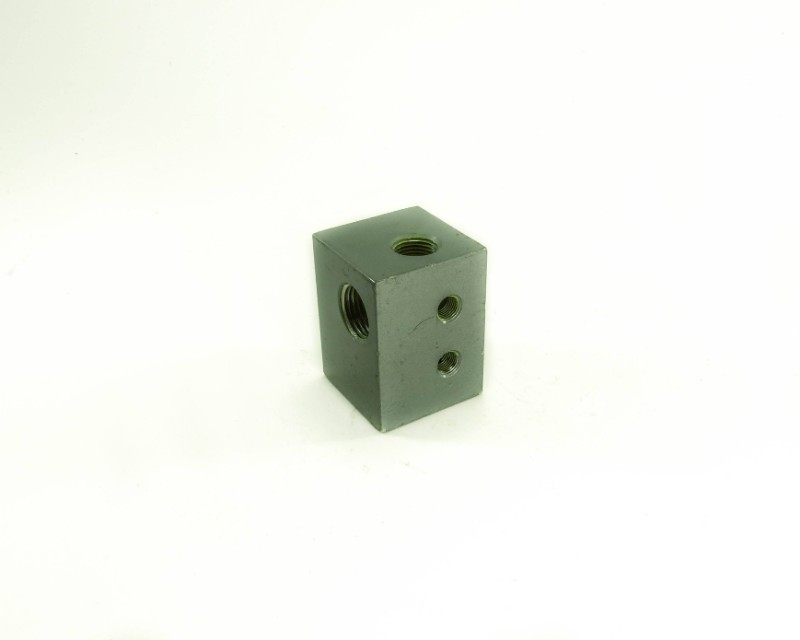 536230 BLOCK MANIFOLD Gardner Denver Hoists